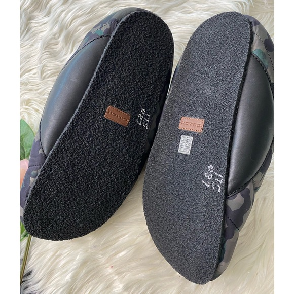 COACH Slipper With Camo Print - Picture 7 of 10